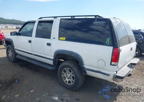 1997 Chevrolet Suburban 1500 from USA, damaged, VIN 3GNFK16R2VG178891